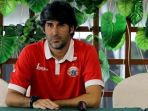 pelatih-persija-stefano-teco-cugurra_20170805_174651.jpg