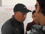 pelatih-persis-solo-sekaligus-legenda-timnas-indonesia-salahudin.jpg