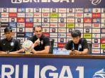 pelatih-psis-semarang-gilbert-agius-saat-jumpa-pers.jpg