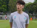 pelatih-suwon-fc-kim-eun-joong.jpg