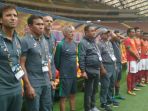 pelatih-tim-nasional-u-22-indonesia-luis-milla-paling-kiri-didampingi-asisten-pelatih_20170821_234612.jpg