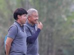 pelatih-timnas-indonesia-u-19-edward-tjong_20160807_185705.jpg