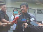 pelatih-timnas-indonesia-u-22-indra-sjafri-saat-diwawancarai.jpg