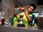 pelatihan-dasar-barista-bagi-peyandang-tuna-rungu_20200217_163800.jpg
