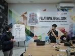 pelatihan-jurnalistik-dalam-rangka-melawan-123.jpg