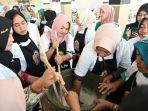 pelatihan-sabun-cuci-piring-di-balai-desa-karangsari-pemalang.jpg