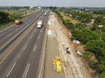 pelebaran-ruas-tol-jakarta-cikampek.jpg