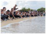 pelepasan-tukik-di-nusa-dua-bali.jpg
