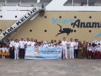 pelni-sambut-hari-anak-nasional-2018-kunjungi-km-kelud_20180730_162107.jpg