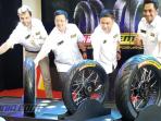 peluncuran-ban-terbaru-produksi-astra-otoparts-tbk_20160224_014354.jpg