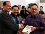peluncuran-buku-karya-chappy-hakim_20150730_101018.jpg