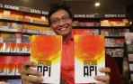 peluncuran-buku-menjaga-api-agung-adiprasetyo_20141217_185811.jpg