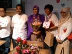 peluncuran-buku-resonansi-tiga-hati_20160201_144949.jpg