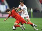 pemain-Timnas-Indonesia-Ivar-Jenner-cukup-untuk-menjatuhkan-striker-Timnas-Cina.jpg