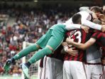 pemain-ac-milan-merayakan-gol_20180521_064443.jpg