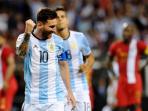 pemain-argentina-lionel-messi_20160611_105120.jpg