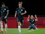 pemain-argentina-merayakan-gol-di-olimpiade-tokyo-2021.jpg
