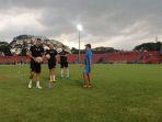 pemain-asing-anyar-persik-kediri-jalani-latihan-di-stadion-brawijaya.jpg
