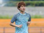 pemain-asing-shunsuke-nakamura-di-stadion-gelora-joko-samudro.jpg