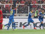 pemain-bandung-merayakan-gol-artur-gevorkyan-ke-gawang-persija-jakarta.jpg