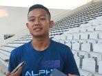 pemain-bhayangkara-fc-sani-rizki-saat-21.jpg