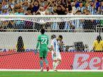 pemain-depan-argentina-bernomor-punggung-10-lionel-messi-gagal-mencetak-gol-penalti.jpg