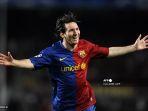 pemain-depan-barcelona-dari-argentina-lionel-messi-melakukan-selebrasi-2008.jpg