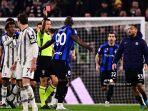 pemain-depan-inter-milan-romelu-lukaku-menerima-kartu-merah.jpg