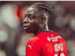 pemain-muda-rennes-jeremy-doku.jpg