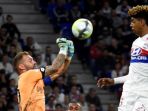 pemain-olympique-lyon-willem-geubbels_20171208_111433.jpg