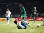 pemain-persebaya-elisa-basna-tertangkap-kamera.jpg