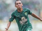 pemain-persebaya-surabaya-irfan-jaya_20171129_043619.jpg