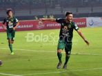 pemain-persebaya-surabaya-robertino-pugliara_20180621_200756.jpg