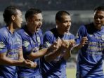 pemain-persib-bandung_20180611_042905.jpg