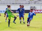 pemain-persib-berlatih_20180813_101430.jpg