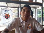 pemain-persija-jakarta-frengky-missa-2121.jpg