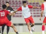 pemain-persis-solo-ferdinand-sinaga-saat-menjalani-official-training.jpg