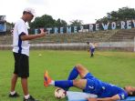 pemain-psis-berlatih_20170306_213849.jpg
