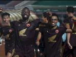 pemain-psm-makassar-merayakan-kemenangan-atas-persikabo.jpg