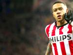 pemain-sayap-memphis-depay_20150508_163906.jpg