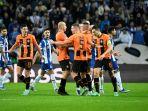 pemain-shakhtar-donetsk-merayakan-gol-ke-gawang-porto.jpg