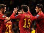 pemain-spanyol-berselebrasi-setelah-mencetak-sebuah-gol.jpg