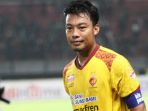 pemain-sriwijaya-fc-hamka-hamzah_20180709_060536.jpg