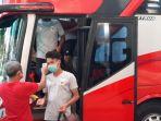pemain-timnas-indonesia-u-19-saat-tiba-di-stadion-madya.jpg