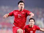 pemain-vietnam-di-kualifikasi-piala-dunia-2026-vu-van-thanh.jpg