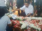 pemakaman-dayu-nih3_20151010_163637.jpg