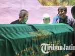 pemakaman-jenazah-syachrul-anto_20181104_081024.jpg