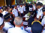 pemakaman-korban-lion-air-pk-lqp-di-medan_20181112_004016.jpg