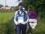 pemakaman-penerjun-payung-paskhas_20160408_210153.jpg