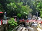 pemandian-air-panas-guci_20160624_155807.jpg